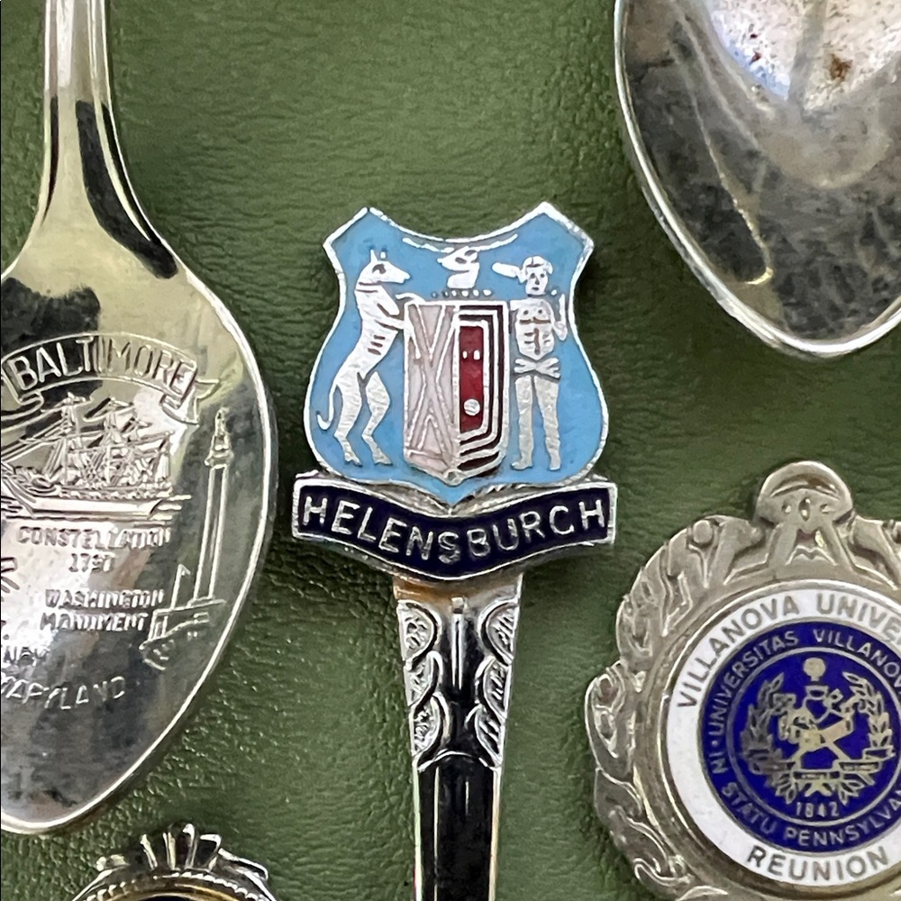 Collectable Spoon Lot of 15 - Vintage to Modern! - Picture 5 of 16